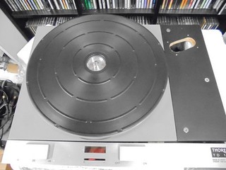 THORENS TD 125 TURNTABLE