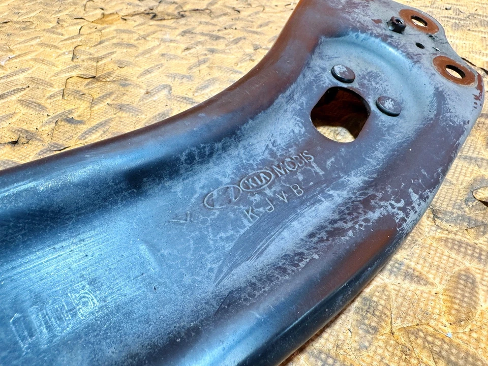 16-20 KIA SORENTO TRASERO IZQUIERDO CONDUCTOR LADO IZQUIERDO BRAZO DE CONTROL DE ARRASTRE INFERIOR ENLACE OEM Foto 3 de 4