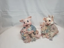 Vintage Mom, Dad, And Daughters Pig Family Set