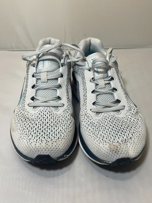 Nike Air Winflo 11 Athletic Road Running Sneaker Men's 7.5 White FQ8937-004