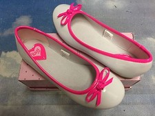 Ragg White Fuchsia Patent Ballet Flats Dress Shoes Youth Size 3.5,4/Women 5.5, 6
