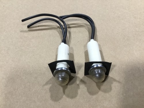 Lot Of 2 1010A2 Clear Panel Indicator Lights Light #22E55