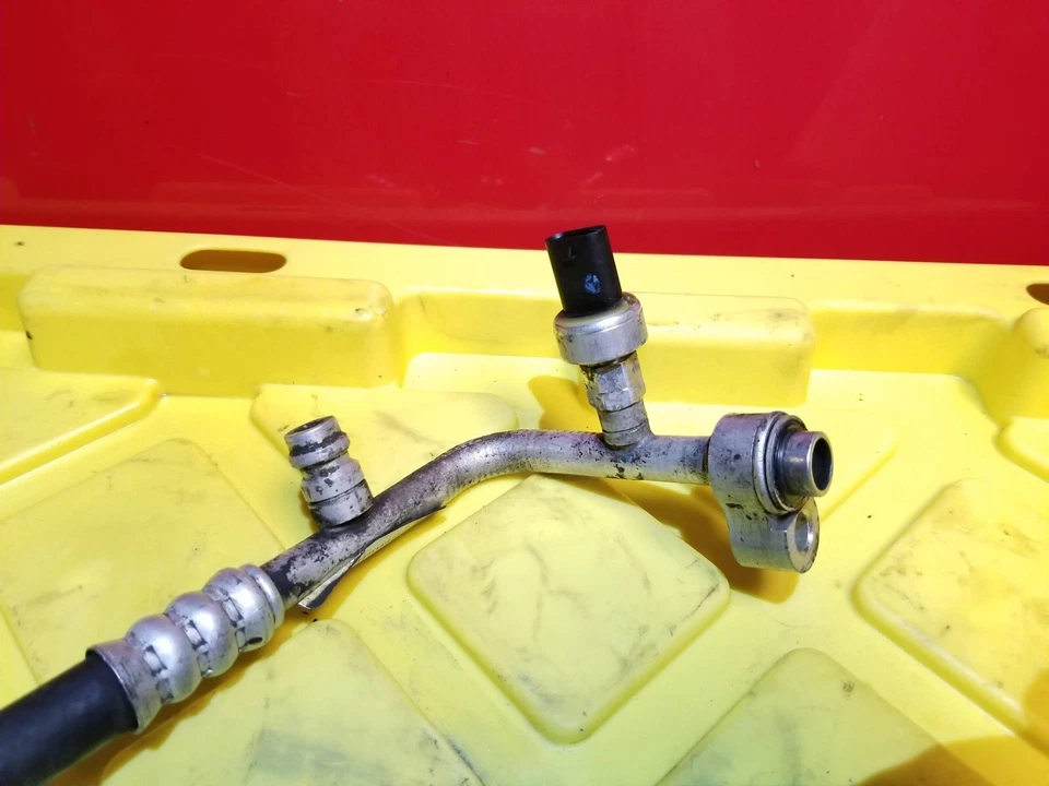 Manguera de aire acondicionado Chrysler 200 11-15 OEM 133K Foto 4 de 4