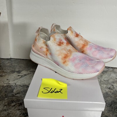 Isaac Mizrahi Tie Dye Sneaker Pink Multi 10M Shoes NEW A488352
