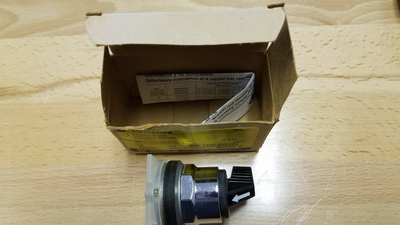 SCHNEIDER ELECTRIC 9001KS11FB Selector Swtch - 30mm - 2 Position