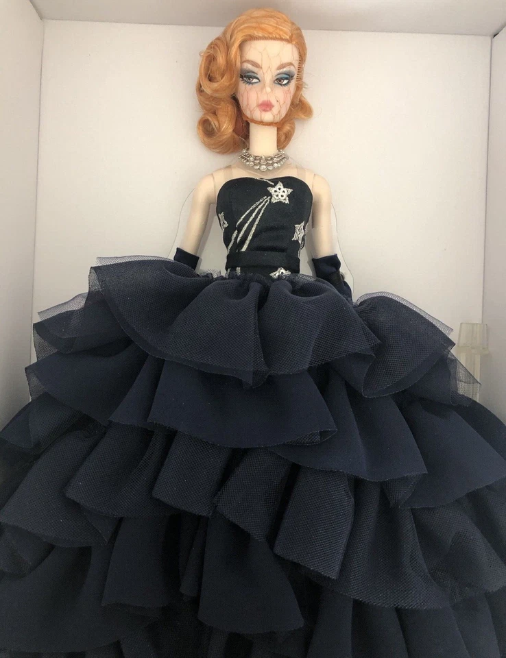 Muñeca Barbie Mattel Midnight Glamour Silkstone Foto 3 de 4