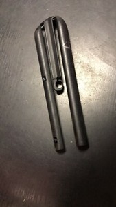 BMW 5er E39 Sitzschiene Verkleidung Boden Kunststoff Abdeckung 8207213 links