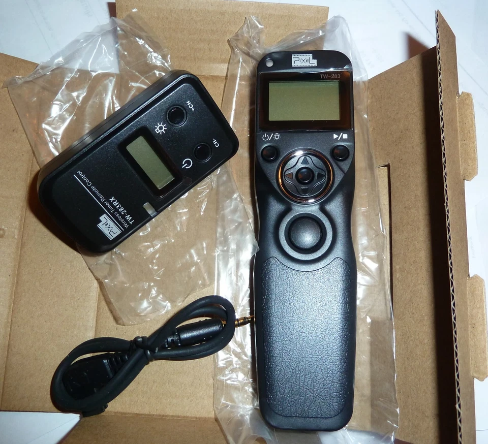 PIXEL Wireless Timer Remote Control for SONY A65 and other *read* - Image 3 of 4