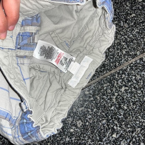 Boys Burberry Plaid Shorts - Picture 2 of 6