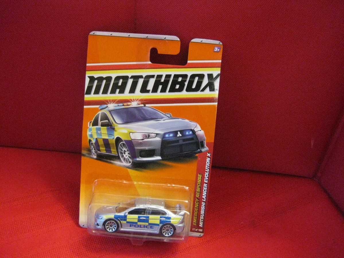 マッチボックス三菱ランサーPOLICE Matchbox Mitsubishi Lancer Evolution X Police Emergency Response