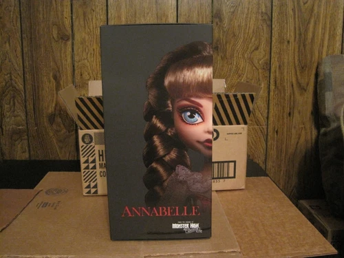 2023 MATTEL MONSTER HIGH SKULLECTOR ANNABELLE--HND85--NEW