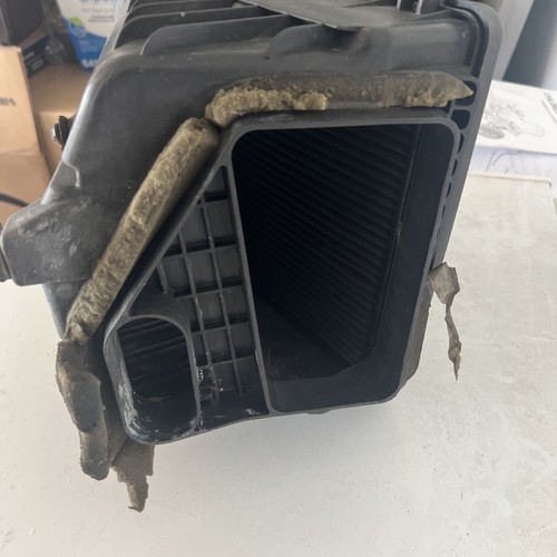 Chevrolet S10 Genuine Delphi Air Cleaner Assembly Air Filter Box USED 15900020 - Picture 4 of 8