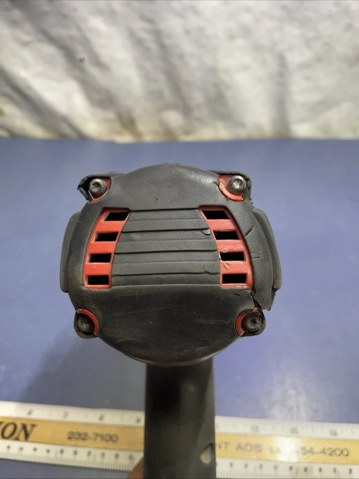 Milwaukee 0726-20 M28 MAGNUM 无绳 28 伏锂离子旋转锤钻-裸机工具 — 第 3/4 张图片