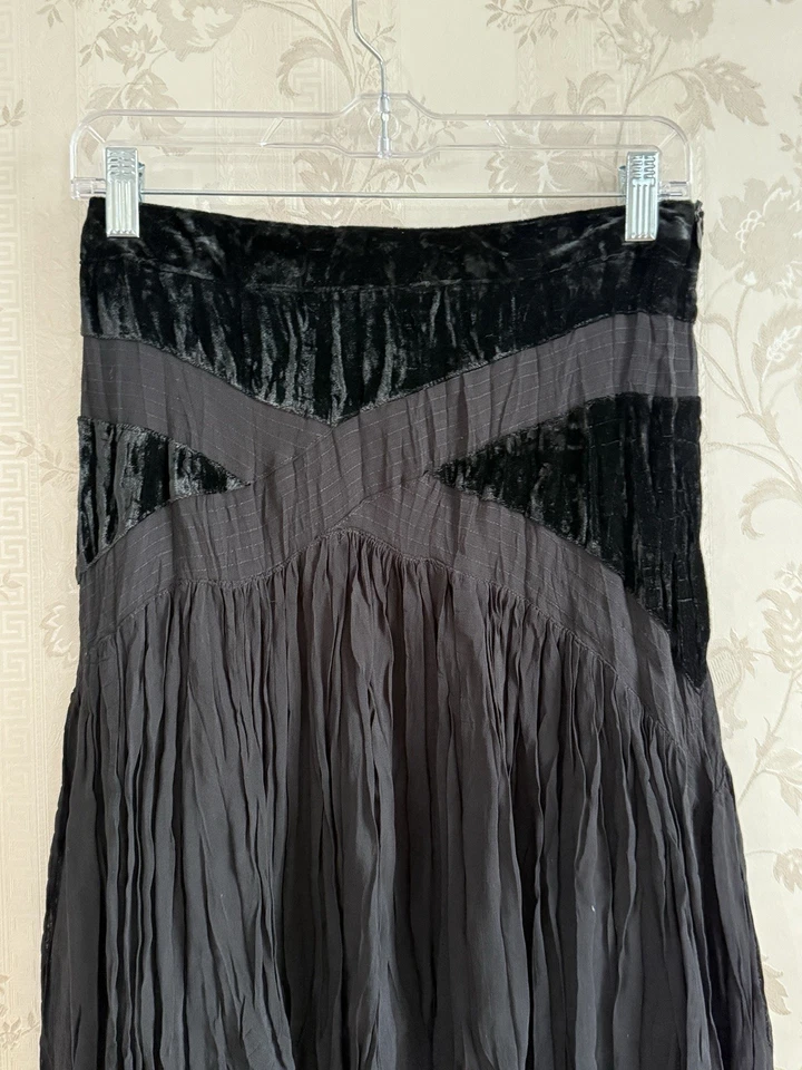 Falda De Colección Alberto Makali Terciopelo Arrugado Talla 6 Gótico Bruja Hada Oscura Cachicho Foto 4 de 4