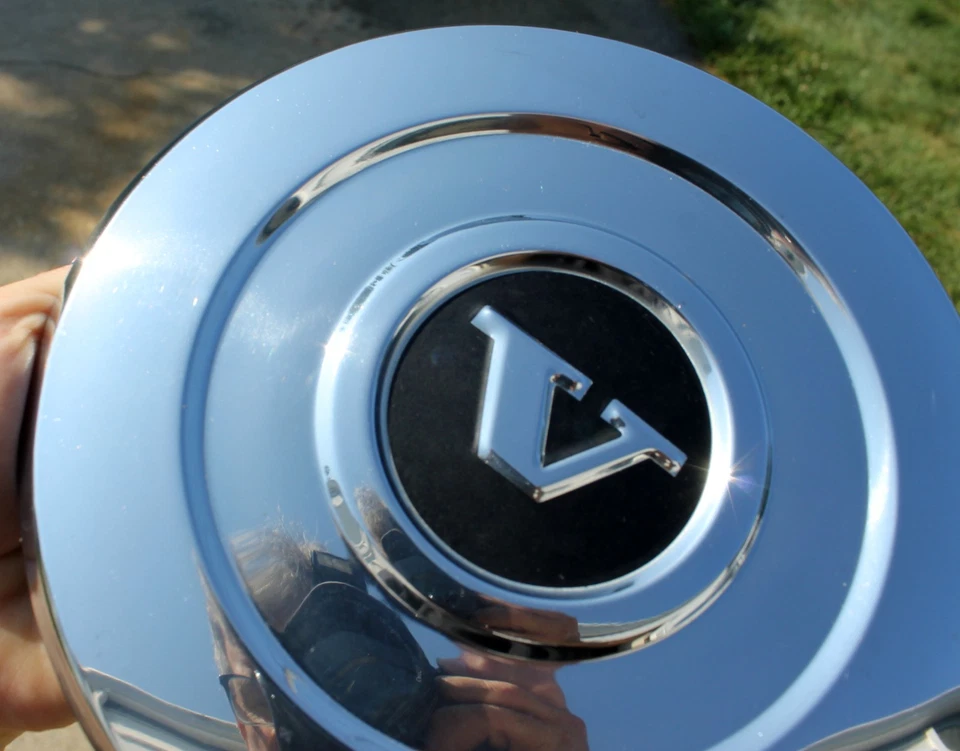 1) Tapacubos central tapacubos de acero inoxidable Volvo 240 242 244 245 1 pieza 1975-1984 Foto 4 de 4