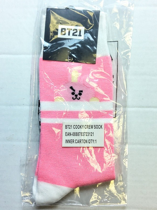 Line Friends BT21 Cooky crew socks BTS, JK, Jungkook New!