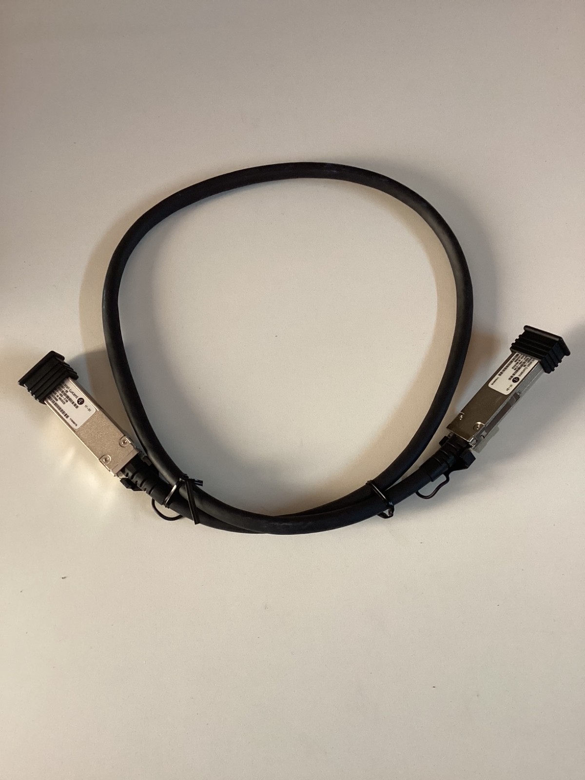 OS6860-CBL-100 câble de stacking d'origine Alcatel-Lucent OmniSwitch 120387-90 neuf