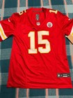 Patrick Mahomes #15 Red Kansas City Chiefs Jersey Size Large New — photo 1