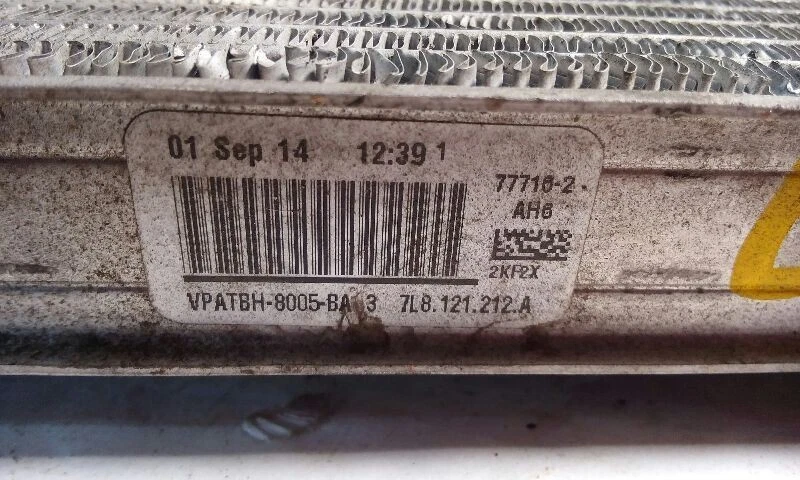 Radiador auxiliar audi q7 11-15 Foto 3 de 4