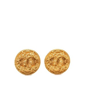 Authentic Chanel Coco Mark Round Earrings 04A Engraved Gold Plated Ladies CHANEL Used