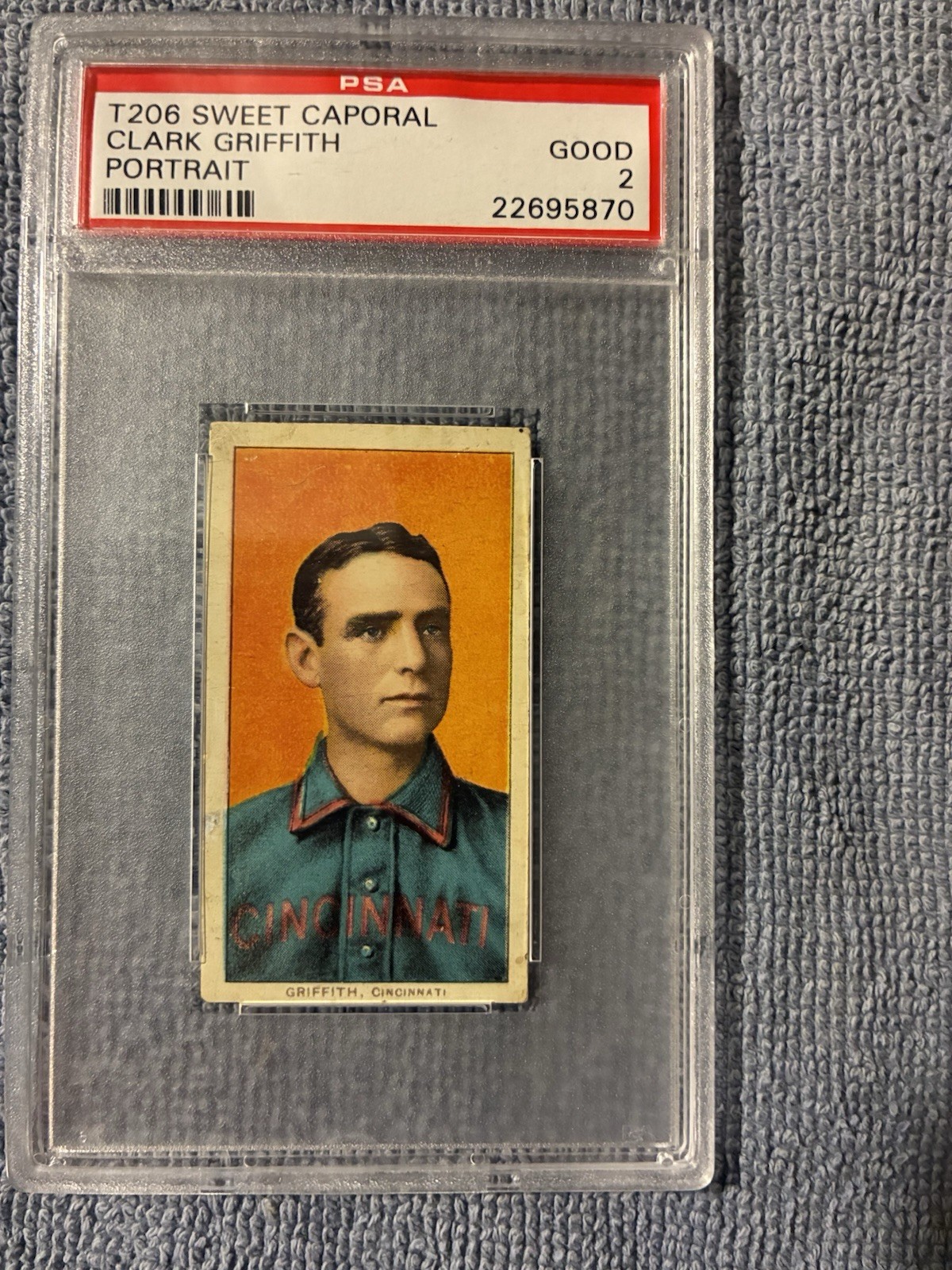 1909 T206 Sweet Caporal Clark Griffith Portrait PSA 2 HOF