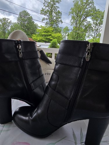 Tahari Size 7M "ROBYN" Black Leather Designer 3in Heeled Ankle Boot NEW - Picture 8 of 8