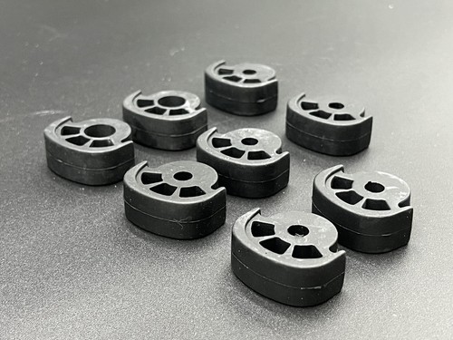 CUSTOM SPECIALTIES COMFORT PEG RUBBERS SET(8) FITS HARLEY LARGE DIAMETER PEGS - Picture 3 of 7