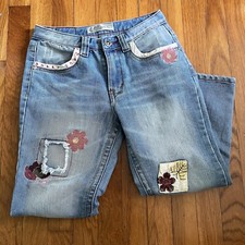 Capri Flower Patch Embroidered Medium Wash Blue Jeans Small Cute Hipster