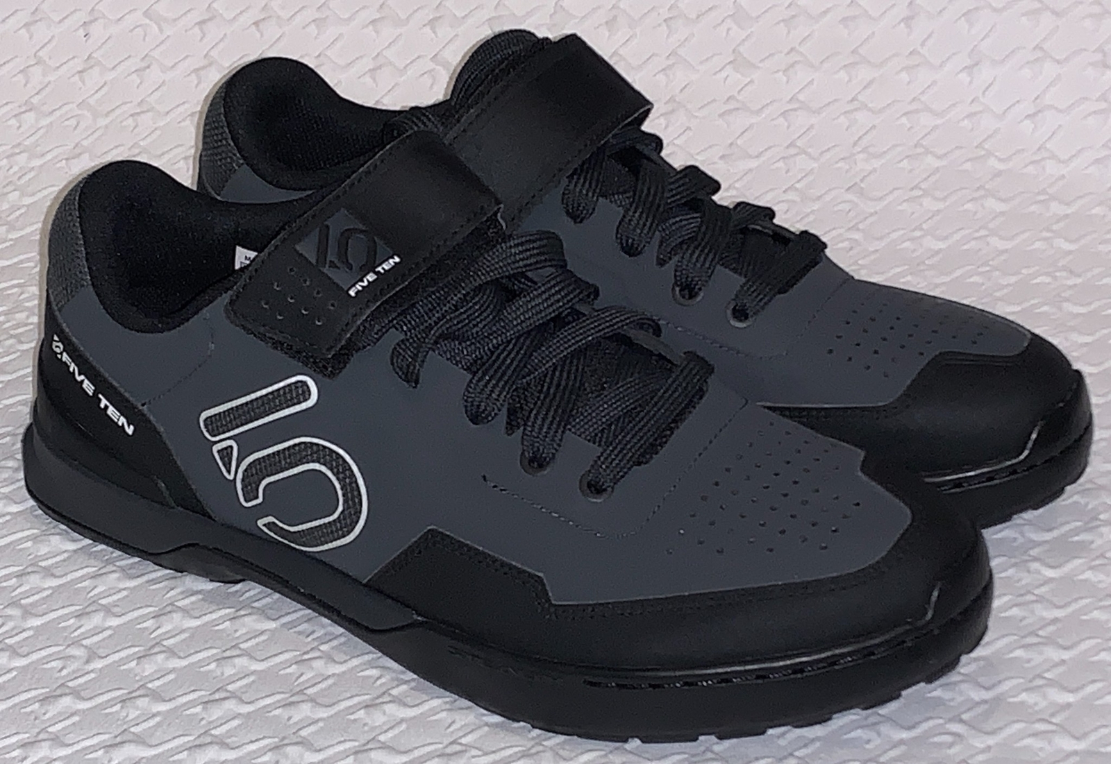 Shoes Mens 11.5