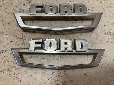 フェラーリ　プレート Vintage 1961-1963 Ford Truck F100 Fender Emblems C3TB-16A652