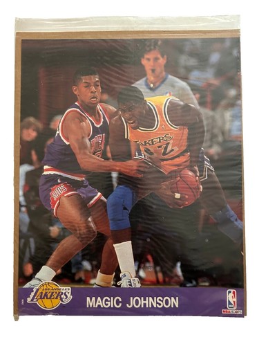Magic Johnson Autographed LA Lakers 8x10 Photo #14 - 1996 Action