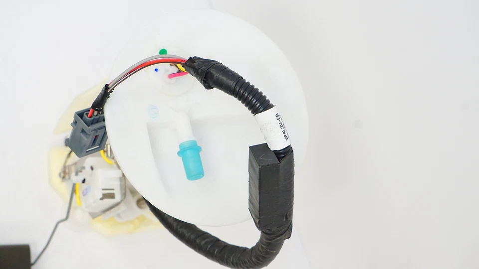 Módulo de bomba de combustible Bosch F00E1941733 para Ford Mercury Explorer Mountaineer 2004 Foto 4 de 4