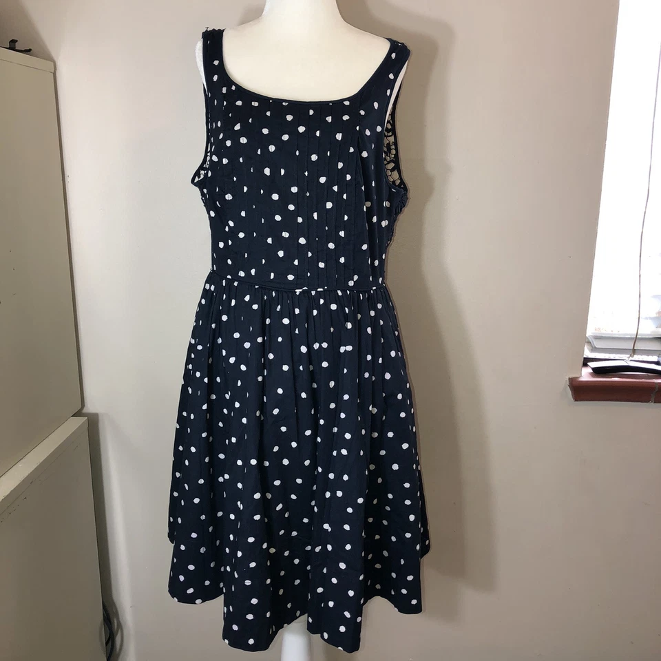 MOULINETTE  SOUERS Anthro Navy Blue Melora Dot Sleeveless Crochet Dress SZ 12 - Image 2 of 4