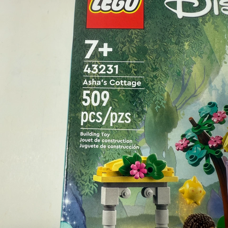 Lego 43231 Disney Asha's Cottage Building Toy Set 509 pcs - FACTORY SEALED NEW - Image 3 of 4
