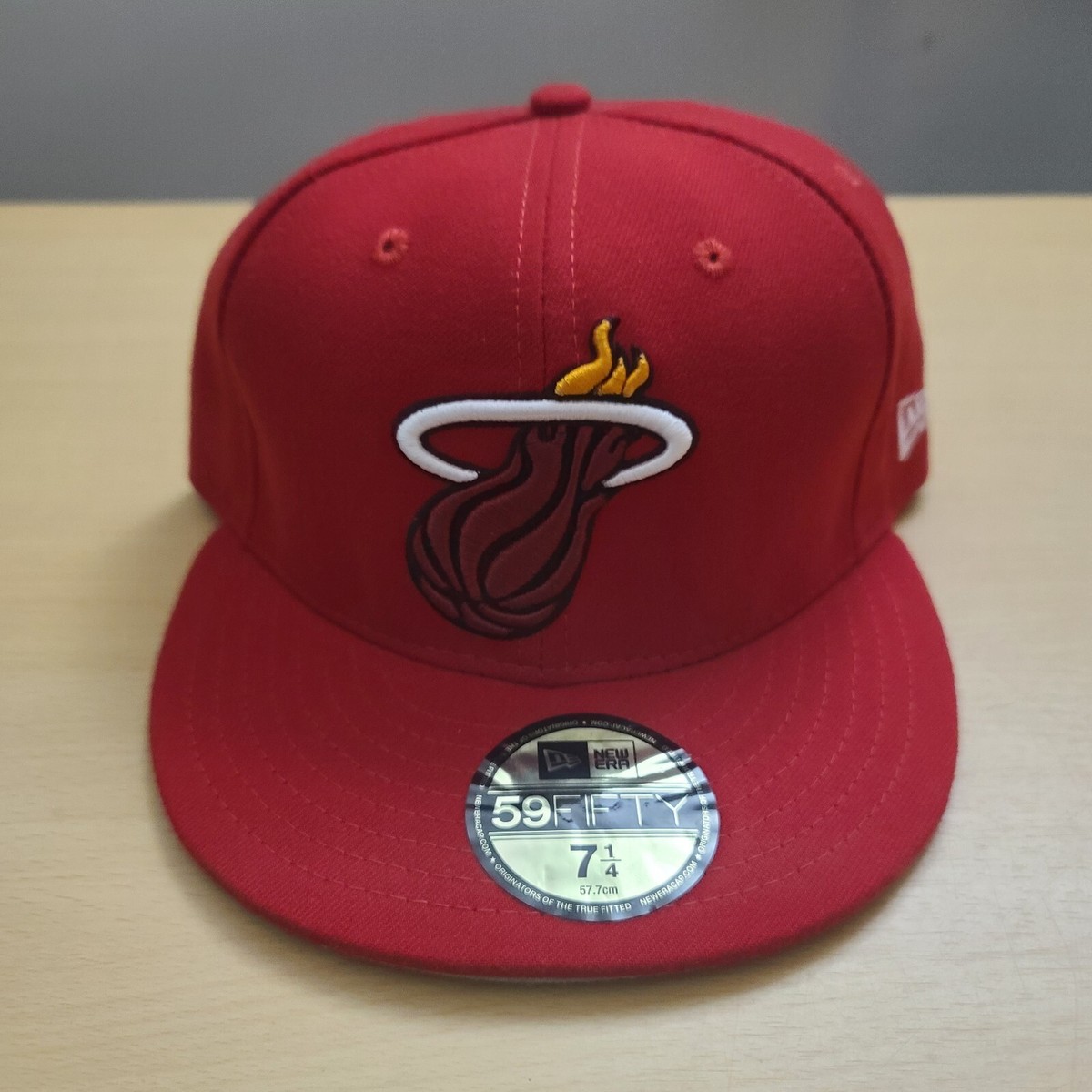 Miami Heat NBA New Era Red Baseball Cap Hat Fitted Size 1/4