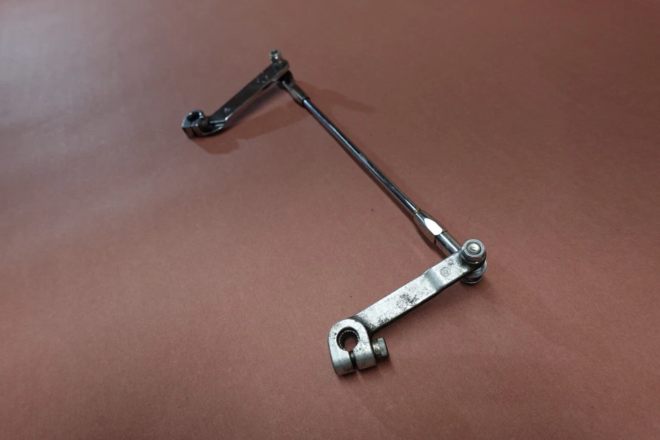 2007-2011 Harley Davidson Road King FLHR Shift Linkage - Imagem 2 de 4