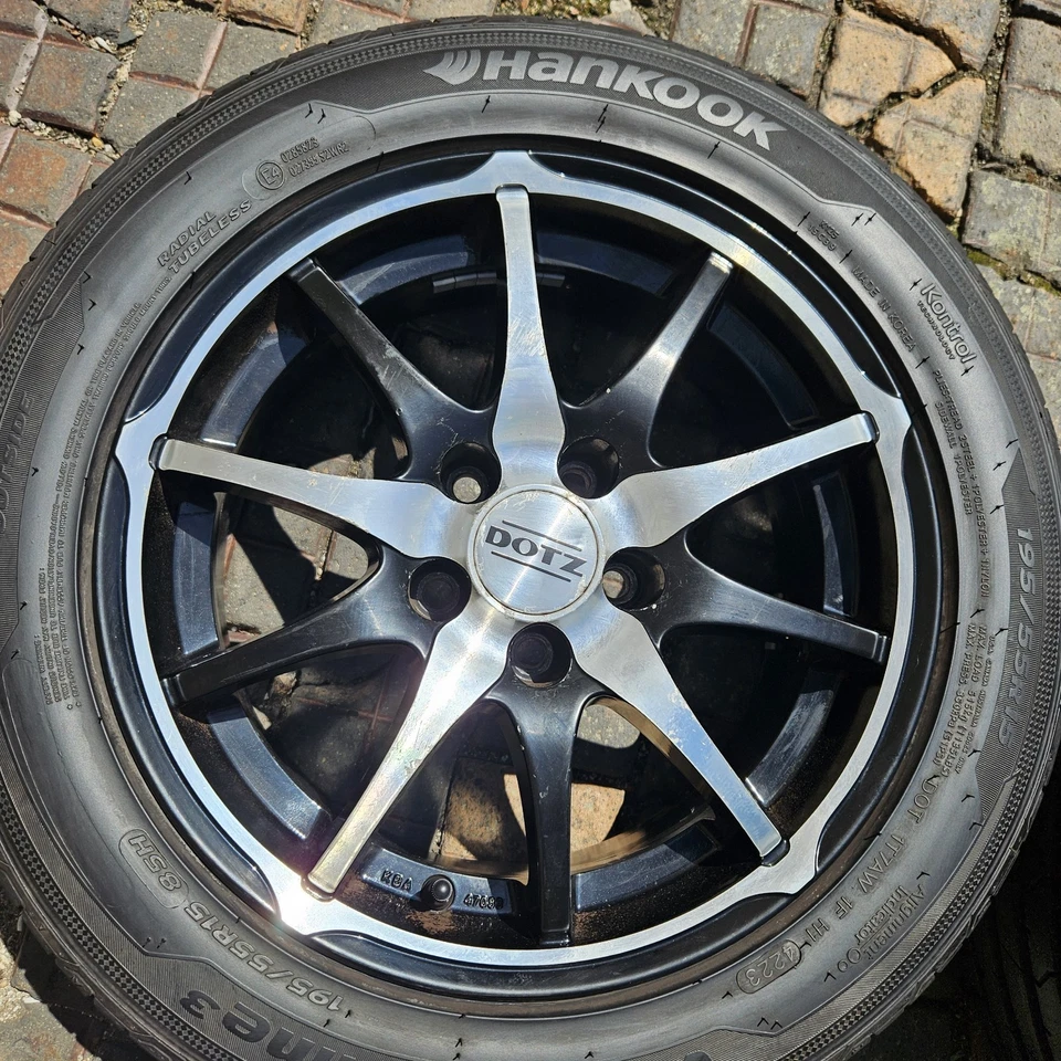 Felgen DOTZ 15" 5x100 Neuwertige Sommerreifen 7mm 195/55 DOT 4223 VW Polo Räder  - Bild 3 von 4
