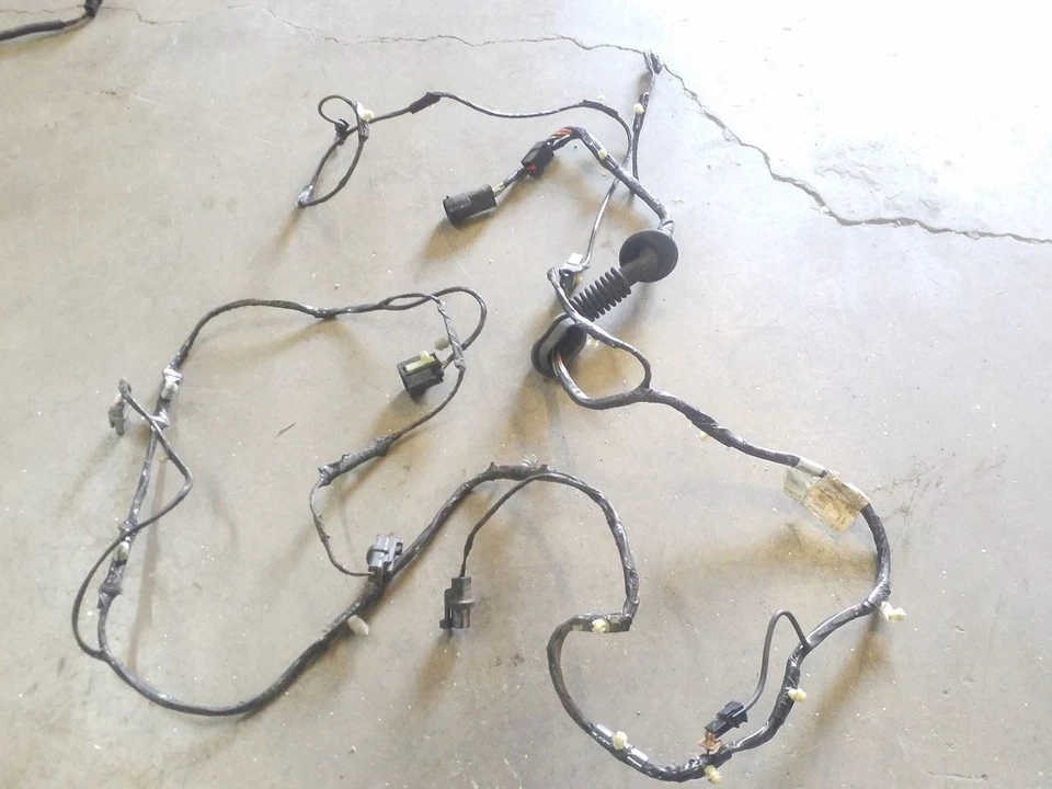 Chicote de fios interno para escotilha superior YC3T-14086-AG | Compatível com Ford Excursion 2000-2005 - Imagem 2 de 4