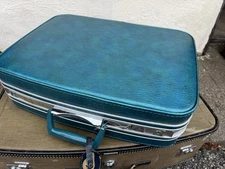 RARE COLOR - Vintage Samsonite - Turquoise Aqua Teal SUITCASE