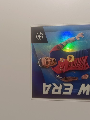 karta piłkarska Z autografem. Raphinia New Era Topps Flagship 2024/25 - Zdjęcie 3 z 4