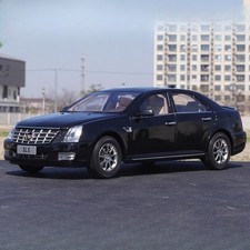 1:18 Kyosho Cadillac Alloy Car Model toy gift collection  Ornament 