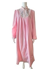 VTG 70's Housecoat Robe Duster Pink Sears Apostrophe Women s Small Union Made