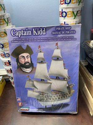 Sealed Model Lindberg Captain Kidd Pirate Ship #70873 1:130 Scale New In the Box