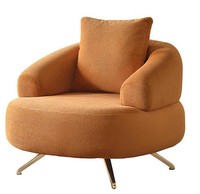 Eleganter Sessel Mit Goldenen Akzenten FüR Ihr Interieur