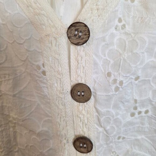 Pol Women Lagenlook Gorgeous Flower Embroidery Button Oversized White Small - Bild 7 von 15