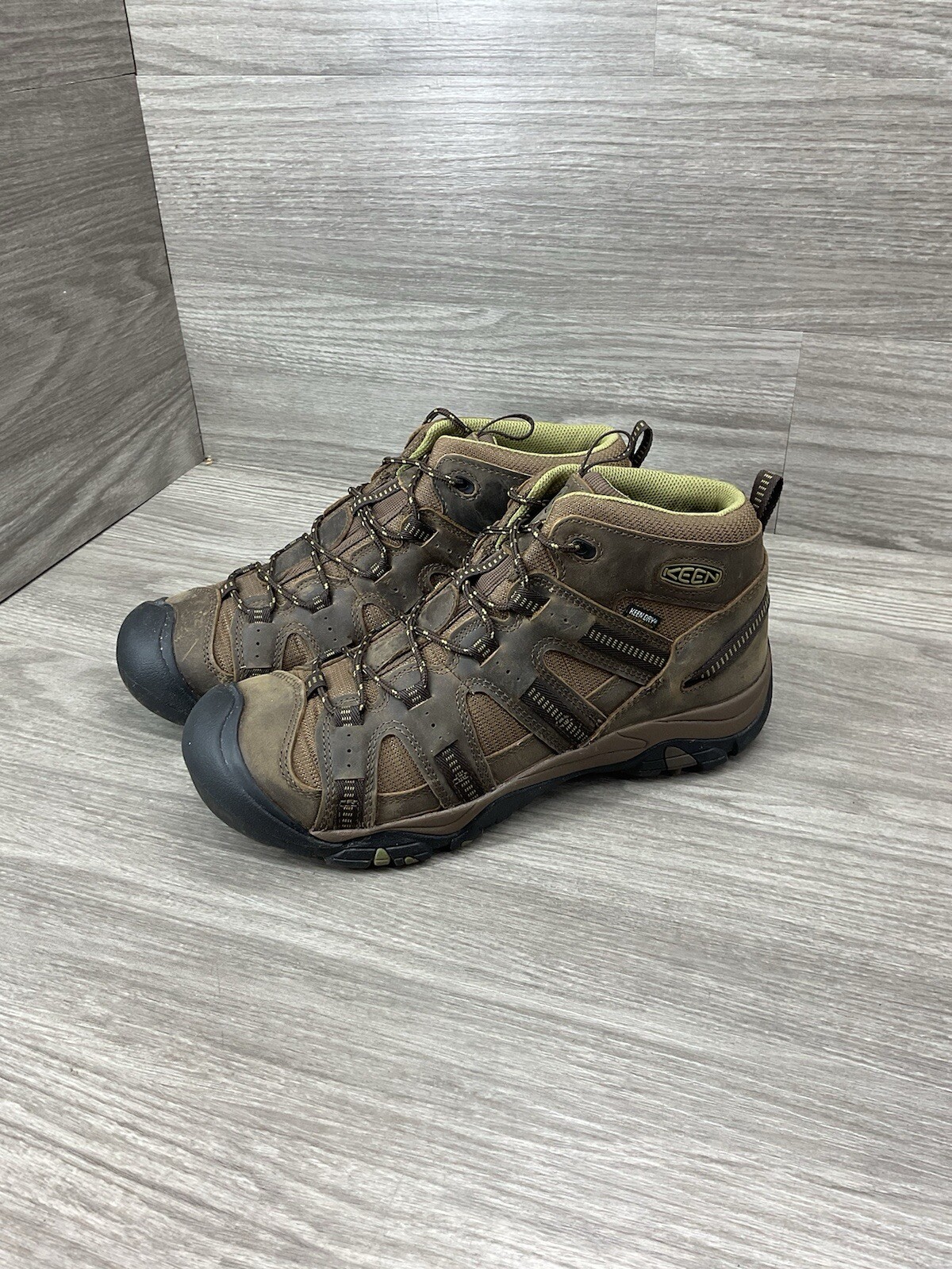 Stivali Keen uomo Targhee II taglia media 12 M oliva escursionismo chukka stringati