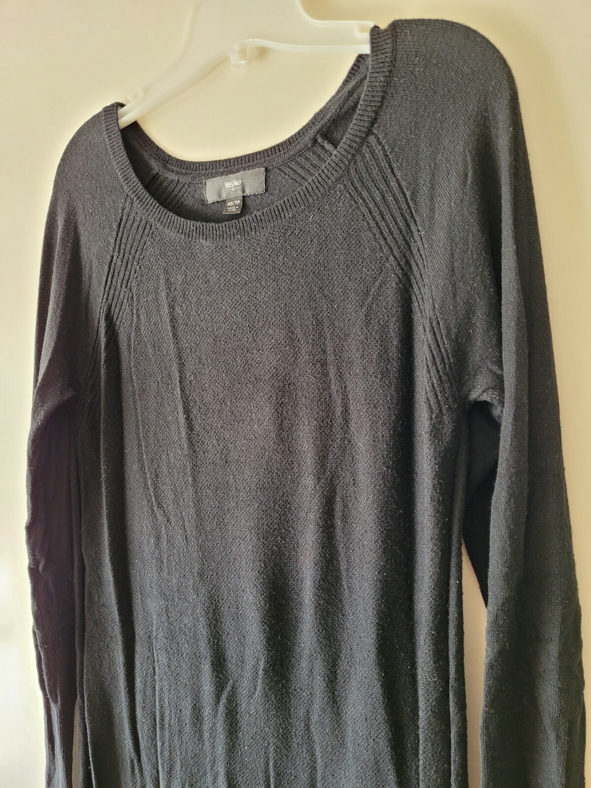 Mossimo Basic Solid Black Long Sleeve Pullover Sw… - image 4