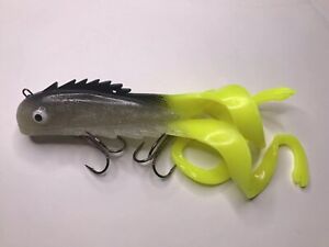 Shallow Regular Medussa By Chaos Tackle Muskie Lure