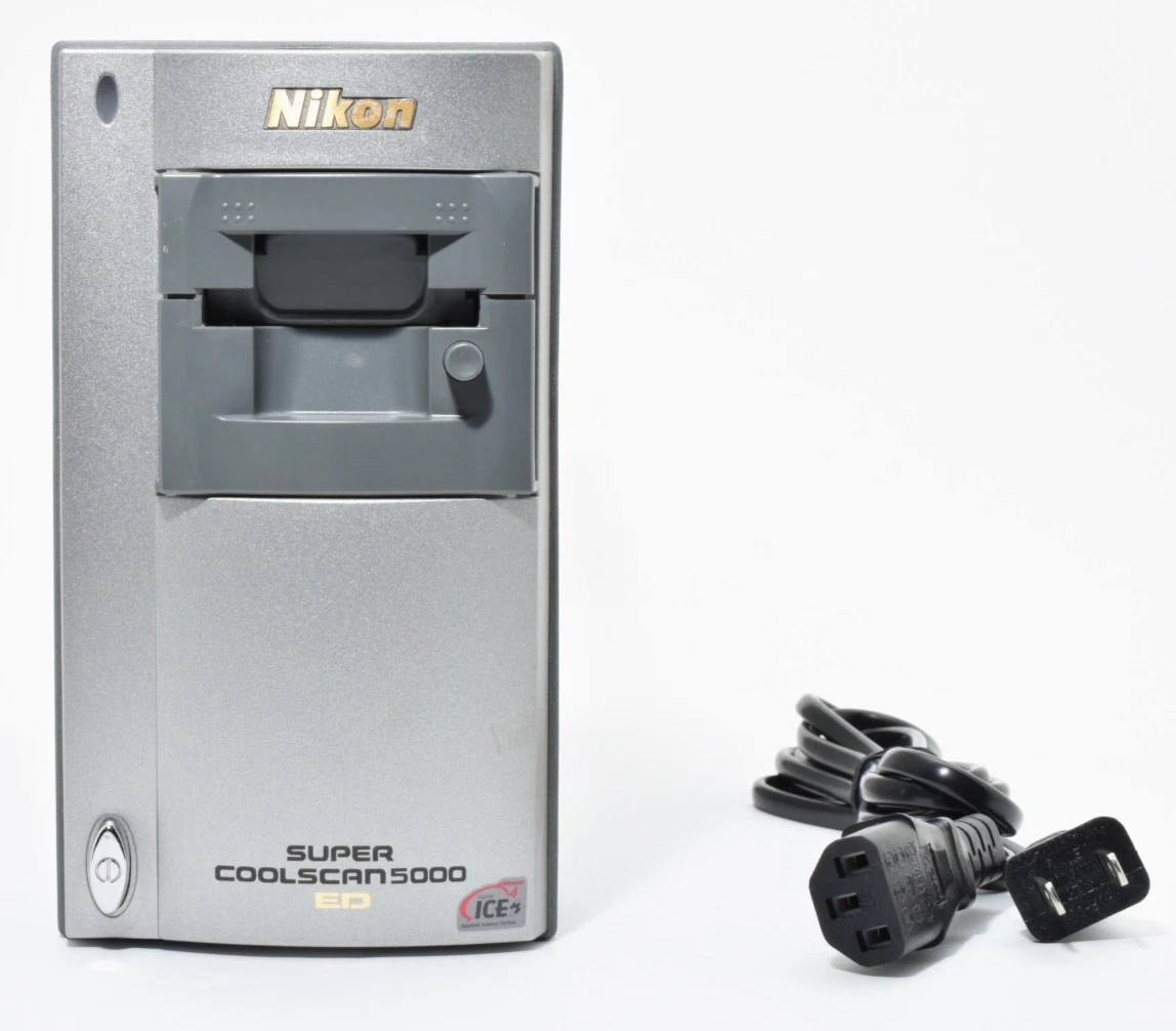 Scanner Nikon LS-3500 – Pour Pièces / Non Testé – Ref 677047