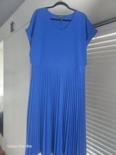 Elizabeth & Nicole Dress Collection Blue. Elegant, Short Sleeve Pleated Size 1XL